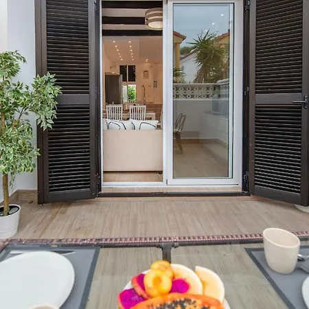 Altamar Tropical Apartament *